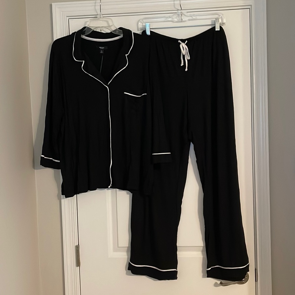 Simply Vera pjs. Size XL. NWT